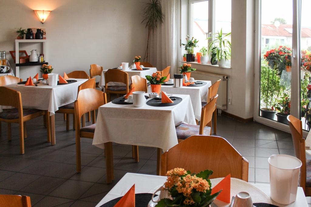 Hotel La Taverna Росбах-фор-дер-Хёэ Экстерьер фото
